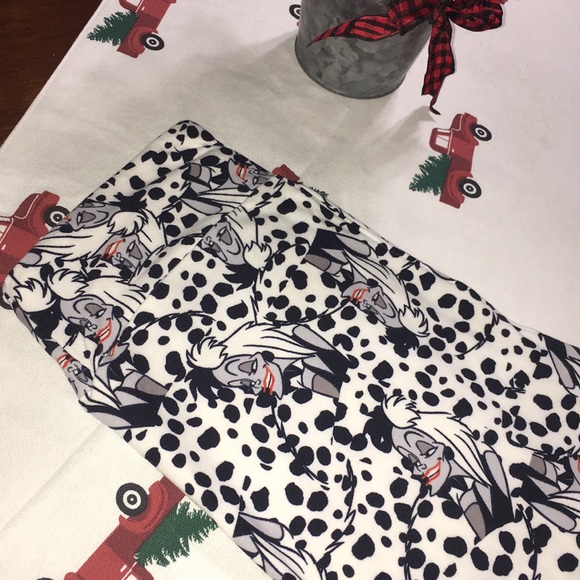 LuLaRoe Pants - 💥Price Firm💥BNWOT One Size Lularoe Leggings LuLaRoe Pants - 💥Price Firm💥BNWOT One Size Lularoe Leggings